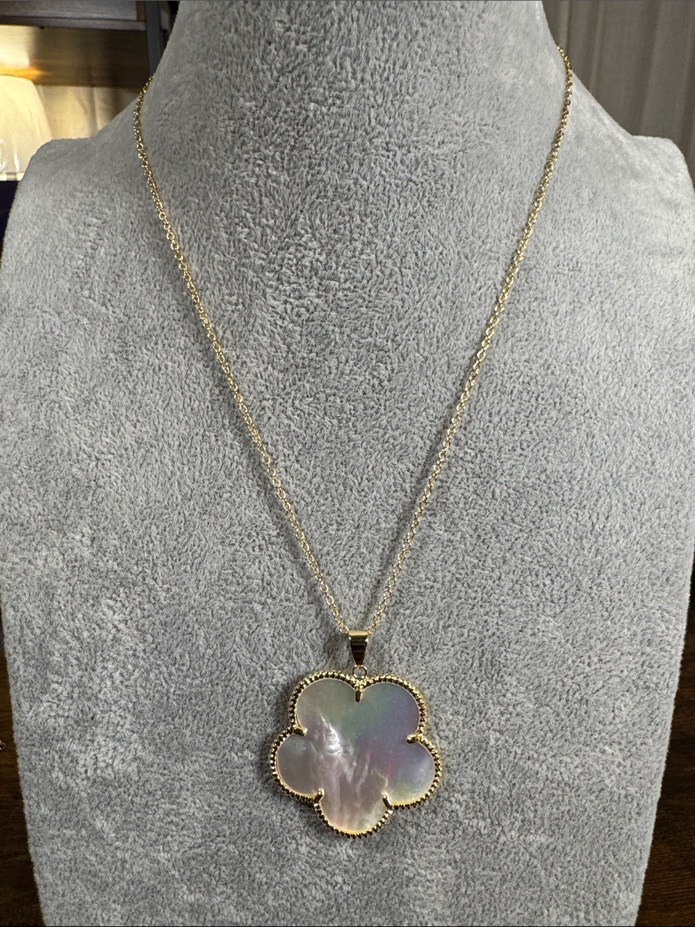 Gold-Tone Iridescent Mother-of-Pearl Clover Pendant Necklace